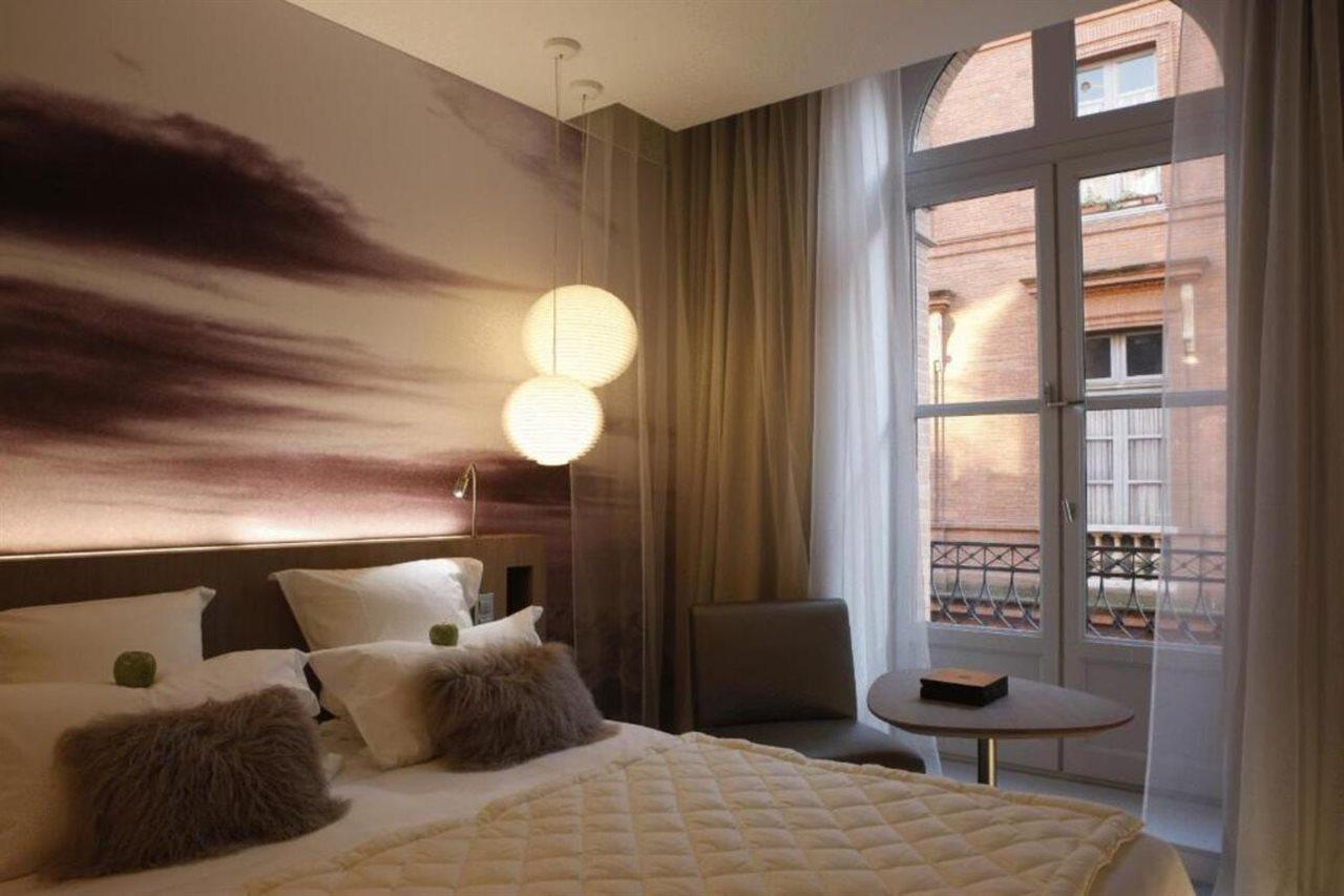 Le Grand Balcon Hotel Toulouse Room photo
